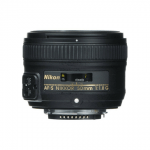 Nikon AF-S FX NIKKOR 50mm f/1.8G Lens with Auto Focus